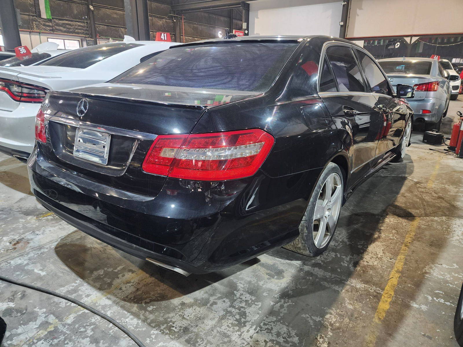 MERCEDES BENZ E 350 2011 - Marhaba Auction Used Cars - Image 5