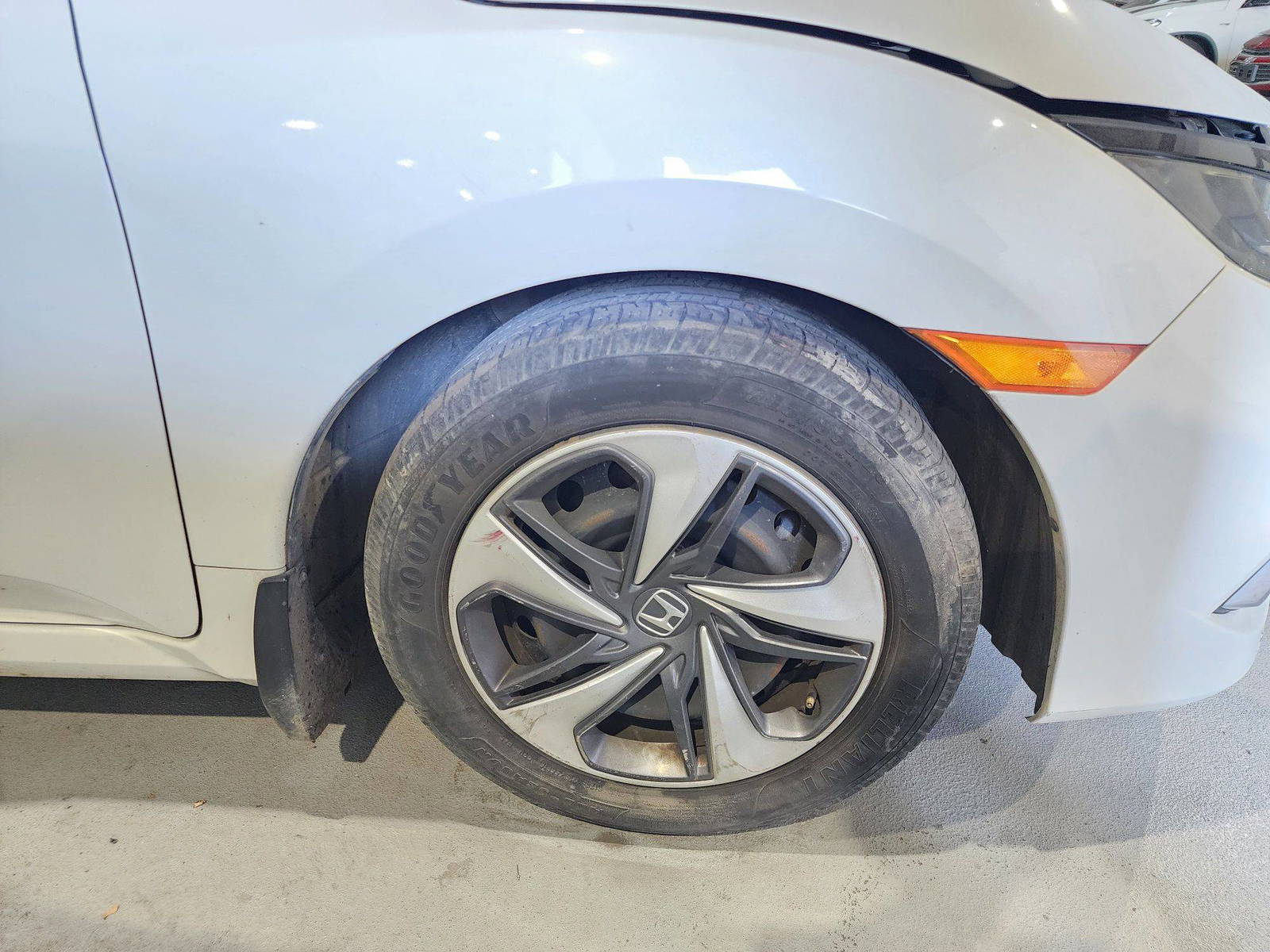 2019 HONDA CIVIC — 120665 Miles — Lot 79470314 — Al Quoz - Marhaba Auctions Used Cars - Image 9