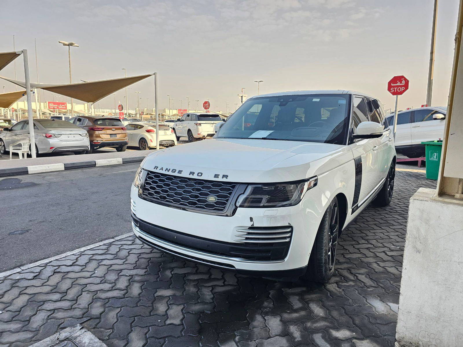2019 LAND ROVER RANGE ROVER SUPERCHARGED — 164143 Miles — Lot KA539686 — Souq - Marhaba Auctions Used Cars - Image 5