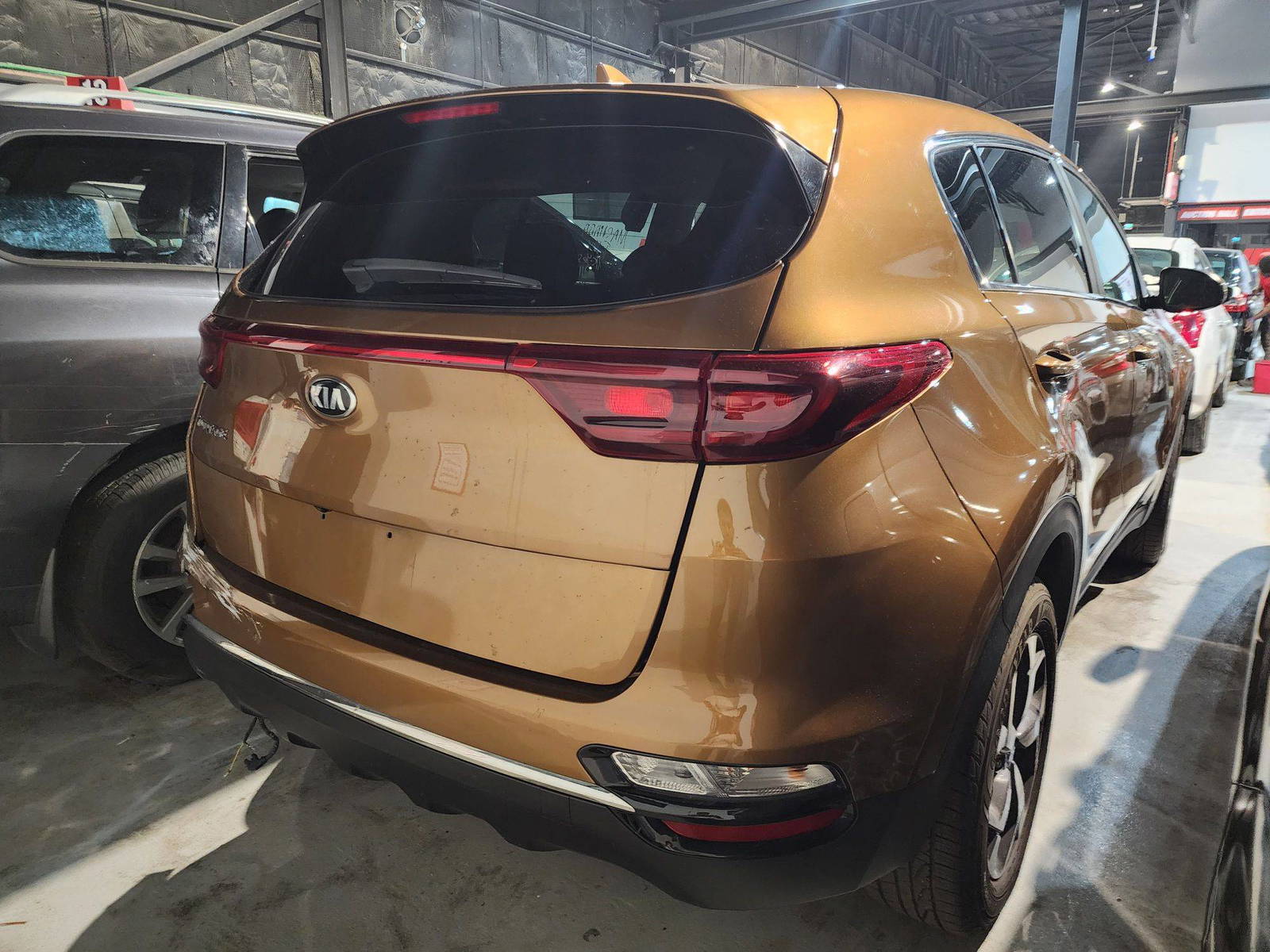 2020 KIA SPORTAGE — 97858 Miles — Lot C8L7642636 — Al Quoz - Marhaba Auctions Used Cars - Image 6