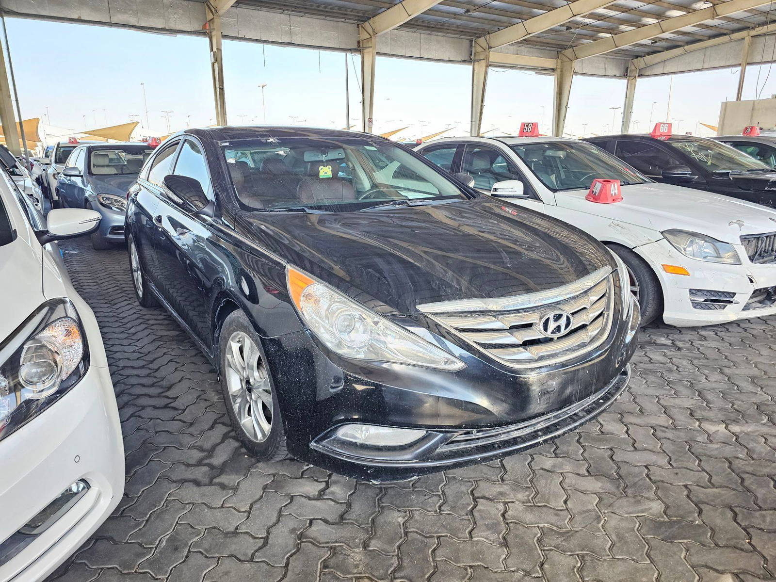 2012 HYUNDAI SONATA — 189904 Miles — Lot H466155 — Souq - Marhaba Auctions Used Cars - Image 13