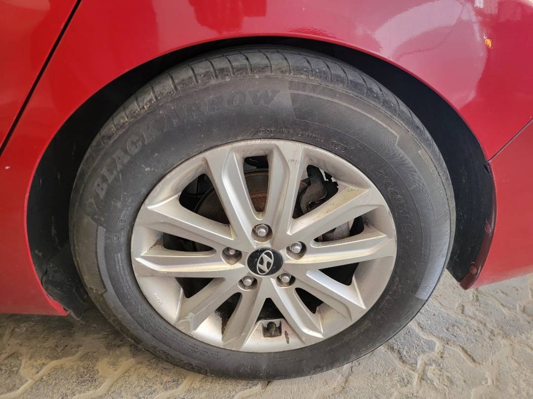 2015 HYUNDAI ELANTRA — 120406 Miles — Lot U357861 — Main - Marhaba Auctions Used Cars - Image 6