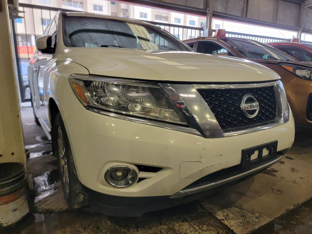 2014 NISSAN PATHFINDER — 222996 Miles — Lot EC735122 — Main - Marhaba Auctions Used Cars - Image 4