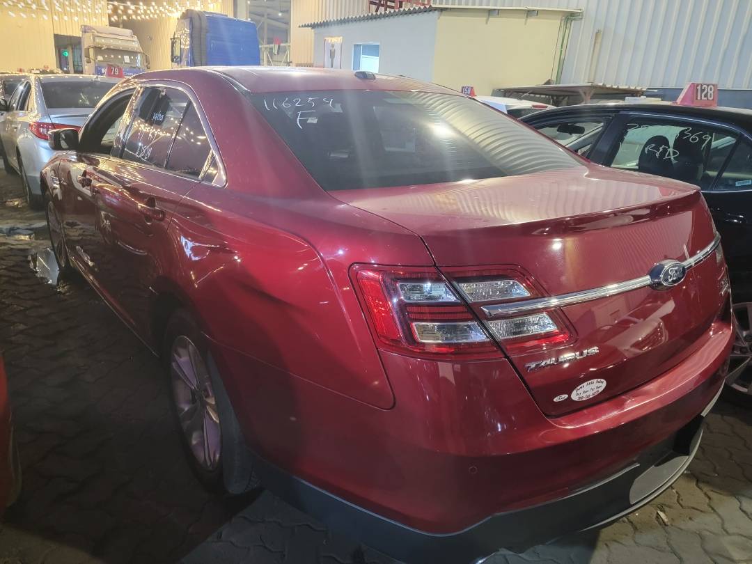 2016 FORD TAURUS — 178384 Miles — Lot 42072564 — Souq - Marhaba Auctions Used Cars - Image 3