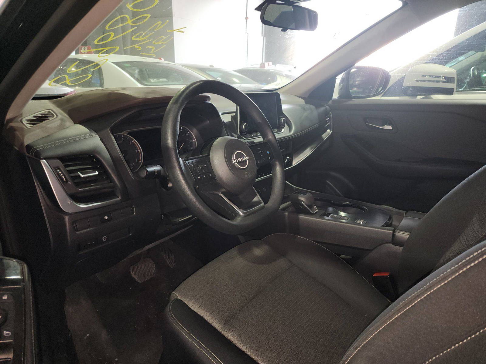 NISSAN ROGUE 2023 - Marhaba Auction Used Cars - Image 9