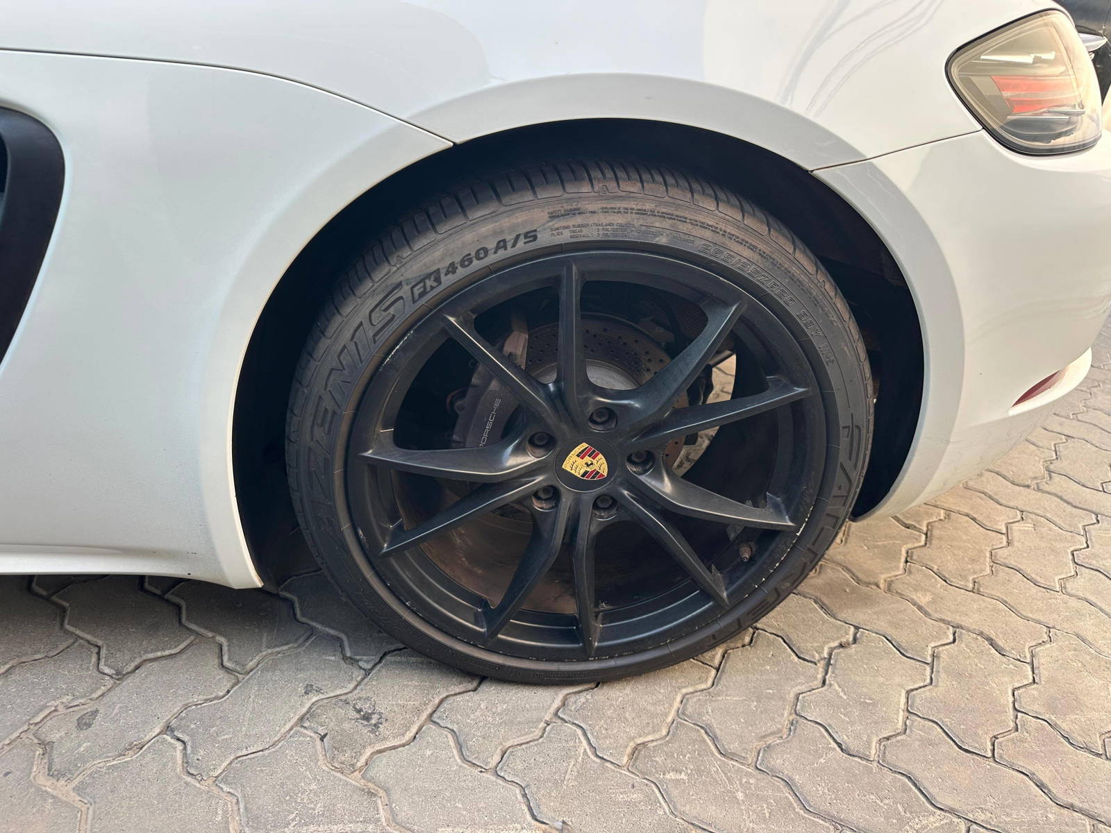 2018 PORSCHE 718 CAYMAN — 125594 Miles — Lot JK260854 — Souq - Marhaba Auctions Used Cars - Image 8