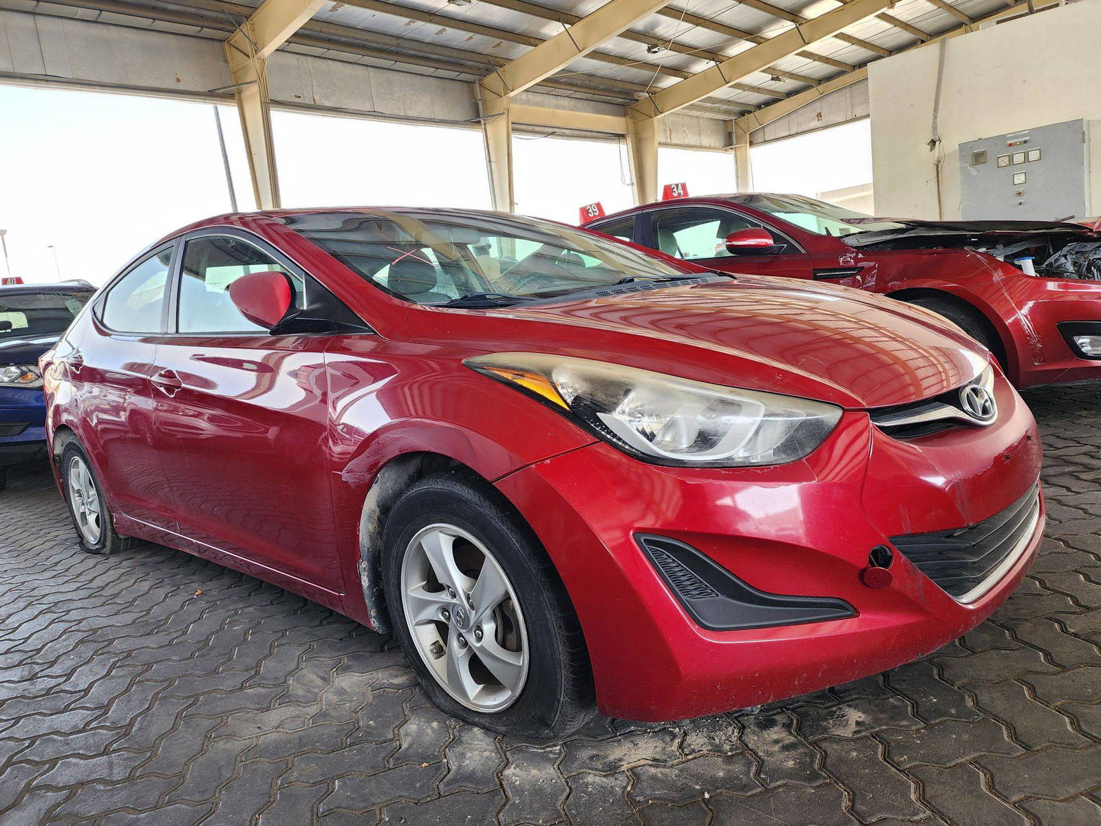 2014 HYUNDAI ELANTRA — 146079 Miles — Lot EU167916 — Souq - Marhaba Auctions Used Cars - Image 4