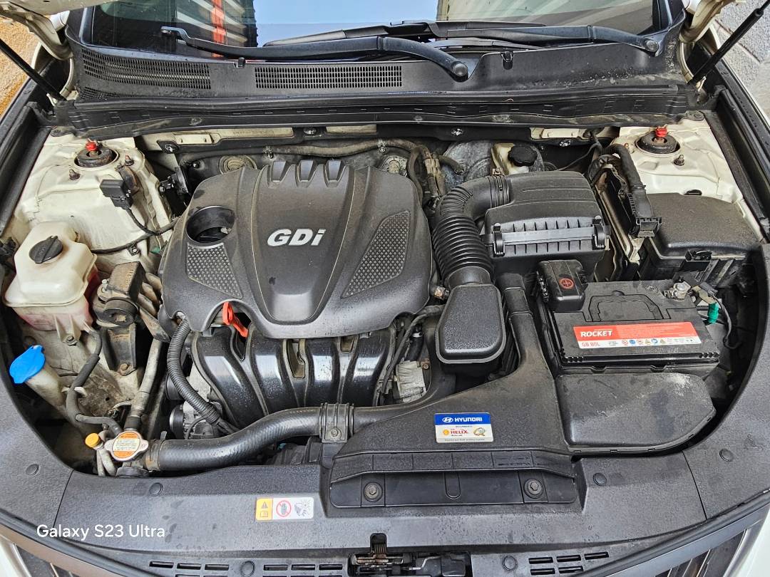 HYUNDAI GRANDEUR 2011 - Marhaba Auction Used Cars - Image 11