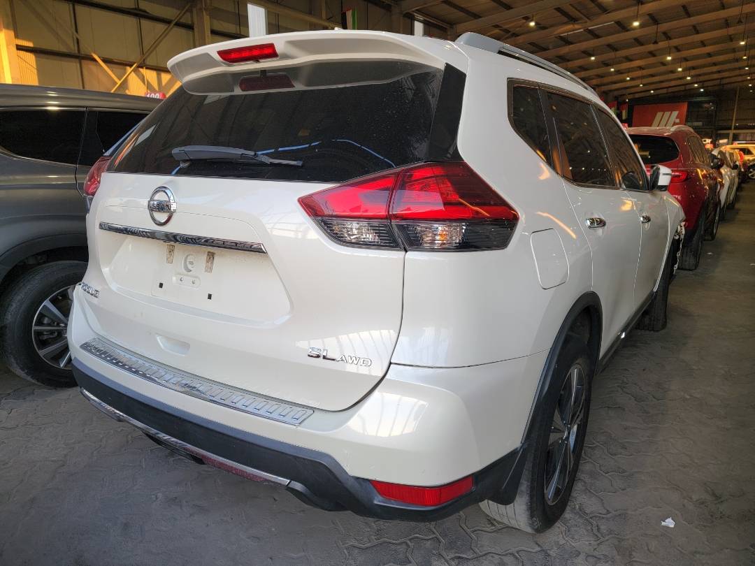 2017 NISSAN ROGUE — 109517 Miles — Lot 868088 — Main - Marhaba Auctions Used Cars - Image 3