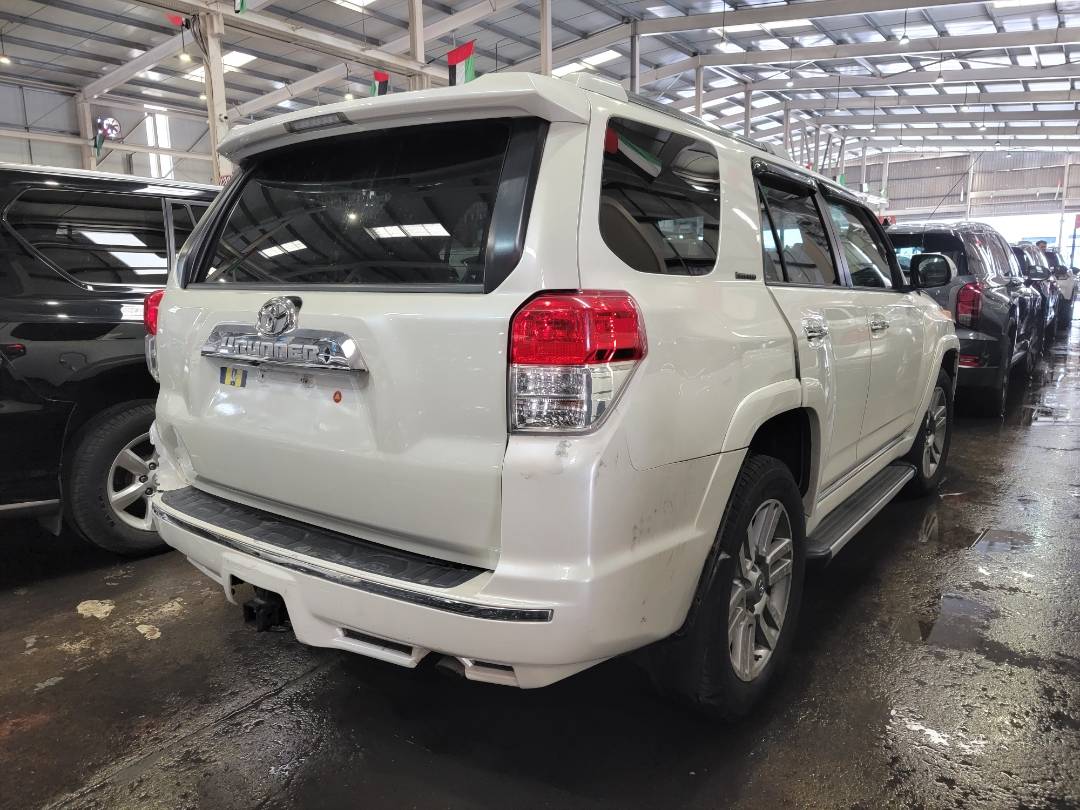 2013 TOYOTA 4RUNNER SR5 — 229134 Miles — Lot 71182834 — Main - Marhaba Auctions Used Cars - Image 4