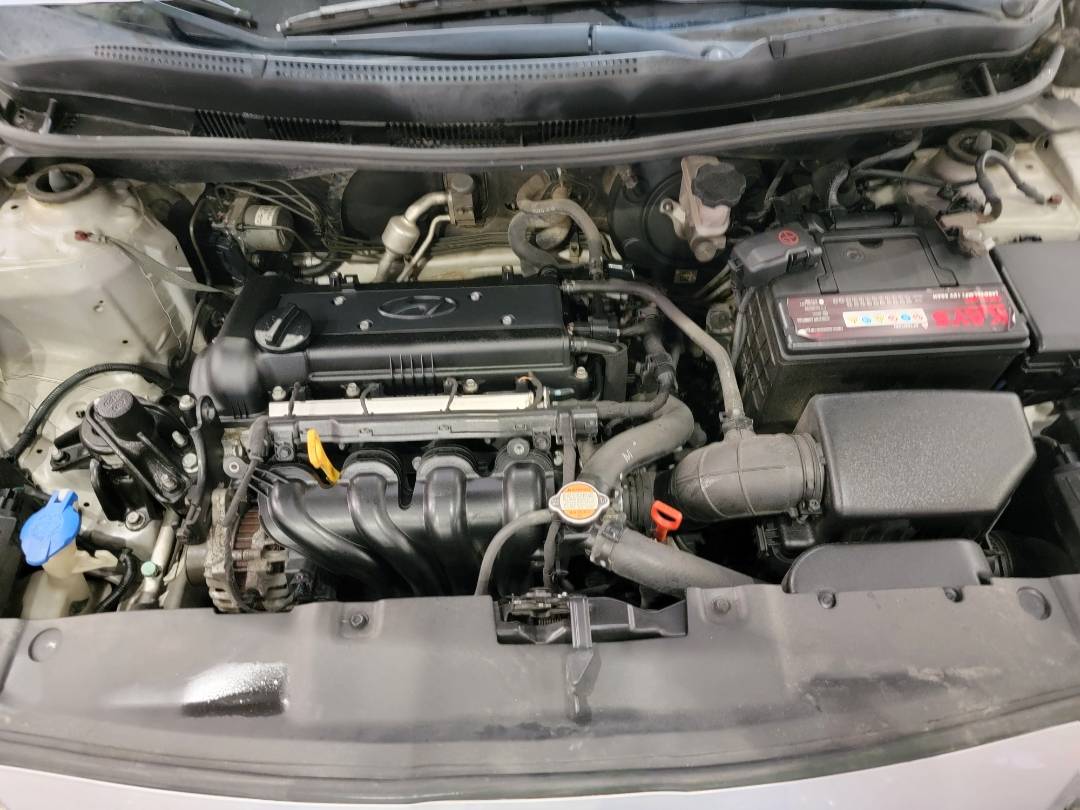 2011 HYUNDAI ACCENT — 225590 Miles — Lot 092091 — Main - Marhaba Auctions Used Cars - Image 10