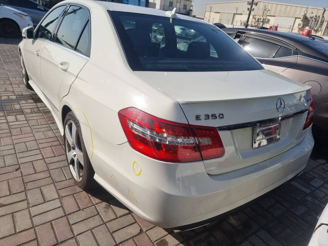 2011 MERCEDES BENZ E 350 — 212296 Miles — Lot 439336 — Ind. 12 - Marhaba Auctions Used Cars - Image 5