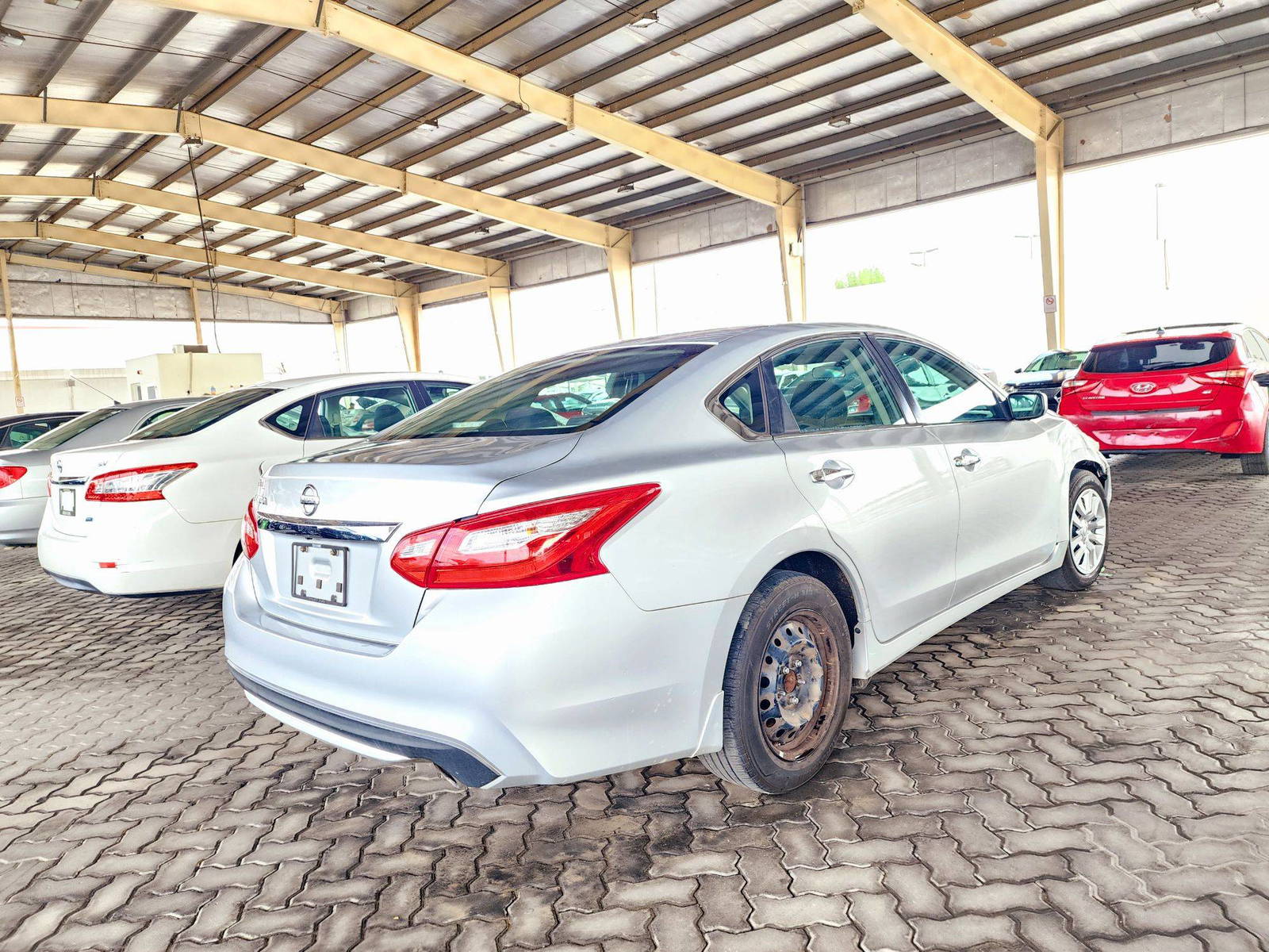 2016 NISSAN ALTIMA — 221465 Miles — Lot 39830201 — Souq - Marhaba Auctions Used Cars - Image 3