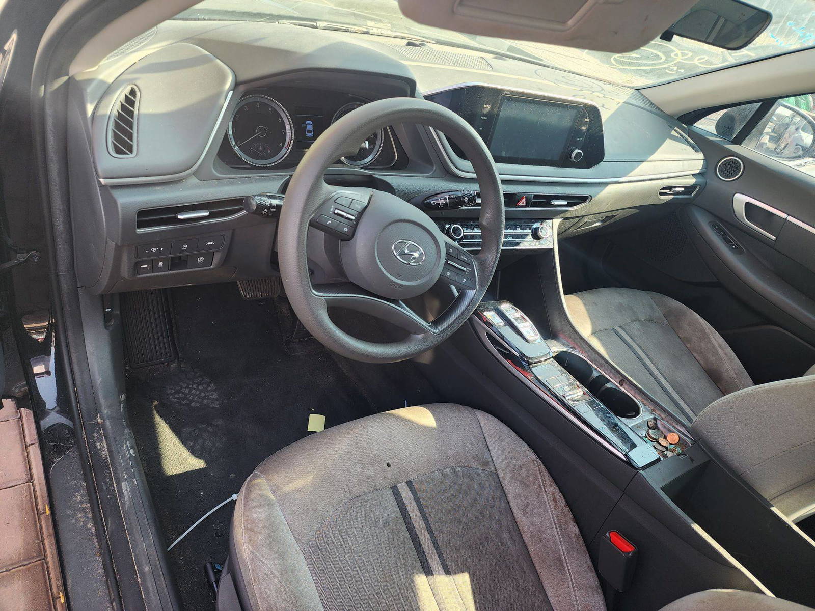 2021 HYUNDAI SONATA — 44853 Miles — Lot 66276413 - Marhaba Auctions Used Cars - Image 4