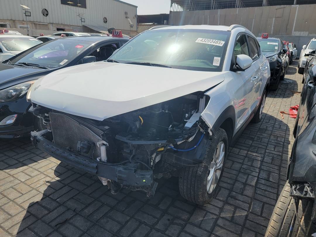 2019 HYUNDAI TUCSON — 86626 Miles — Lot KU888166 — Main - Marhaba Auctions Used Cars - Image 5