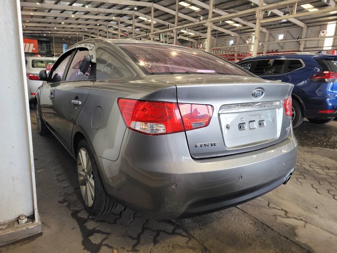 2012 KIA FORTE — 68702 KM — Lot 954897 — Main - Marhaba Auctions Used Cars - Image 4