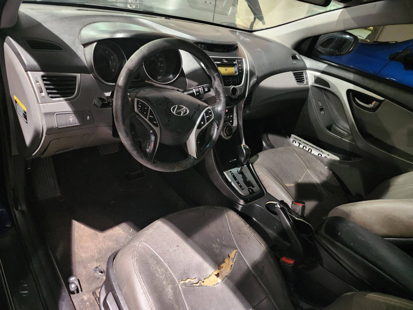 2011 HYUNDAI ELANTRA — 185994 Miles — Lot 37509260 - Marhaba Auctions Used Cars - Image 4