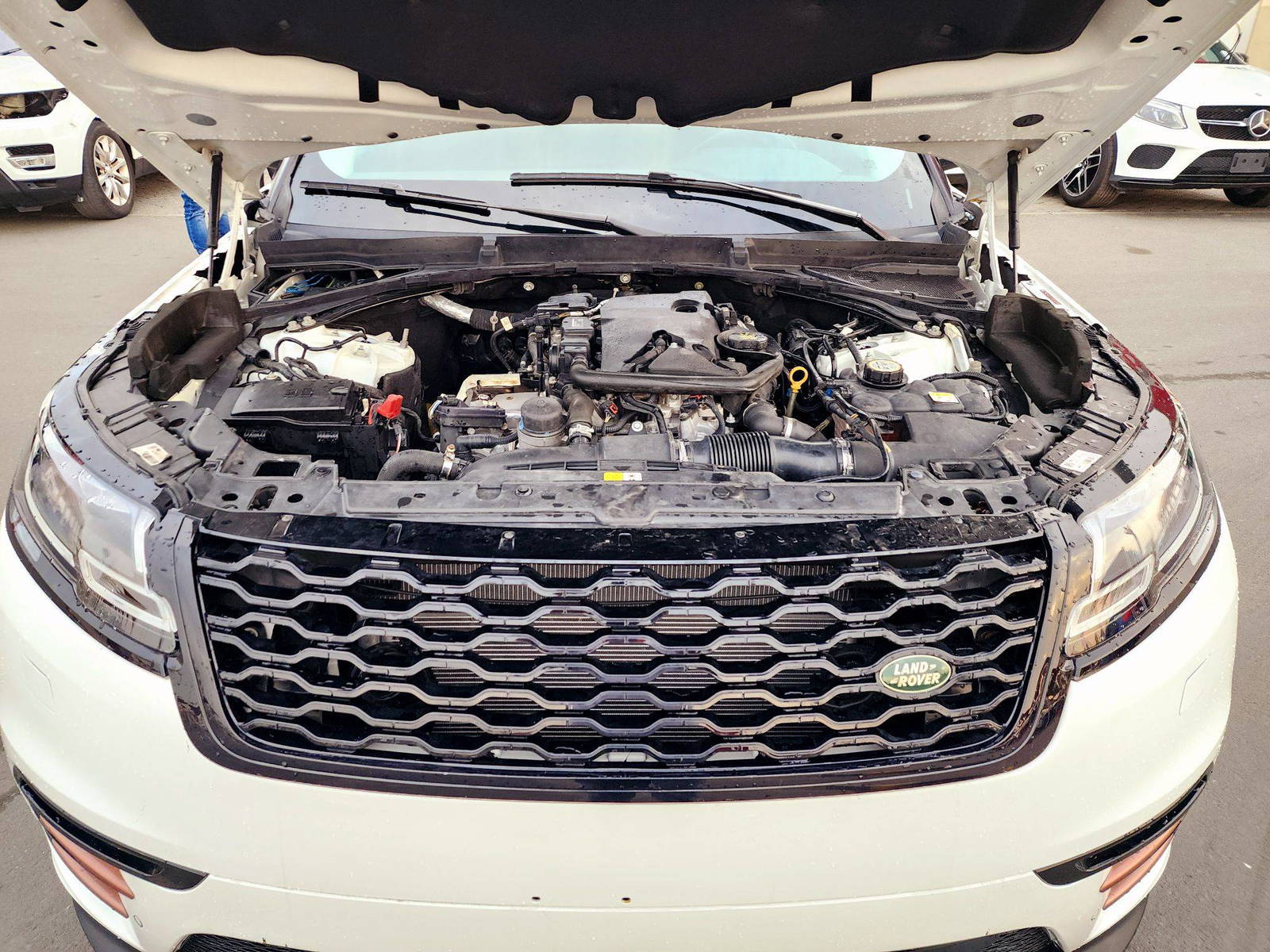 2019 LAND ROVER RANGE ROVER VELAR — 70288 Miles — Lot 215923 — Souq - Marhaba Auctions Used Cars - Image 12