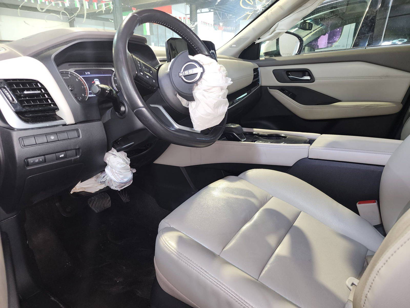 NISSAN ROGUE 2022 - Marhaba Auction Used Cars - Image 8