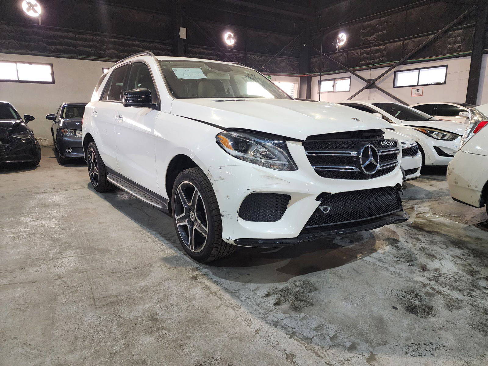 MERCEDES BENZ GLE 400 2019 - Marhaba Auction Used Cars - Image 3