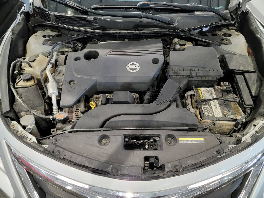 2015 NISSAN ALTIMA — 192550 Miles — Lot 92592 — Main - Marhaba Auctions Used Cars - Image 11