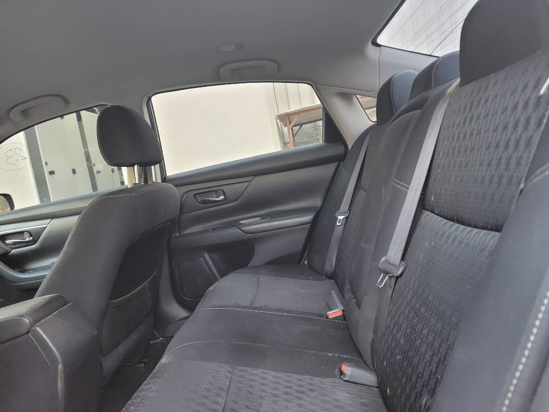 2017 NISSAN ALTIMA — 107371 Miles — Lot C118813 — Main - Marhaba Auctions Used Cars - Image 6