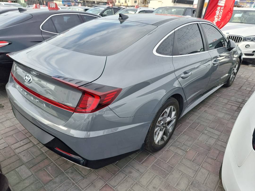 2020 HYUNDAI SONATA — 90689 Miles — Lot H043974 — Ind. 12 - Marhaba Auctions Used Cars - Image 4