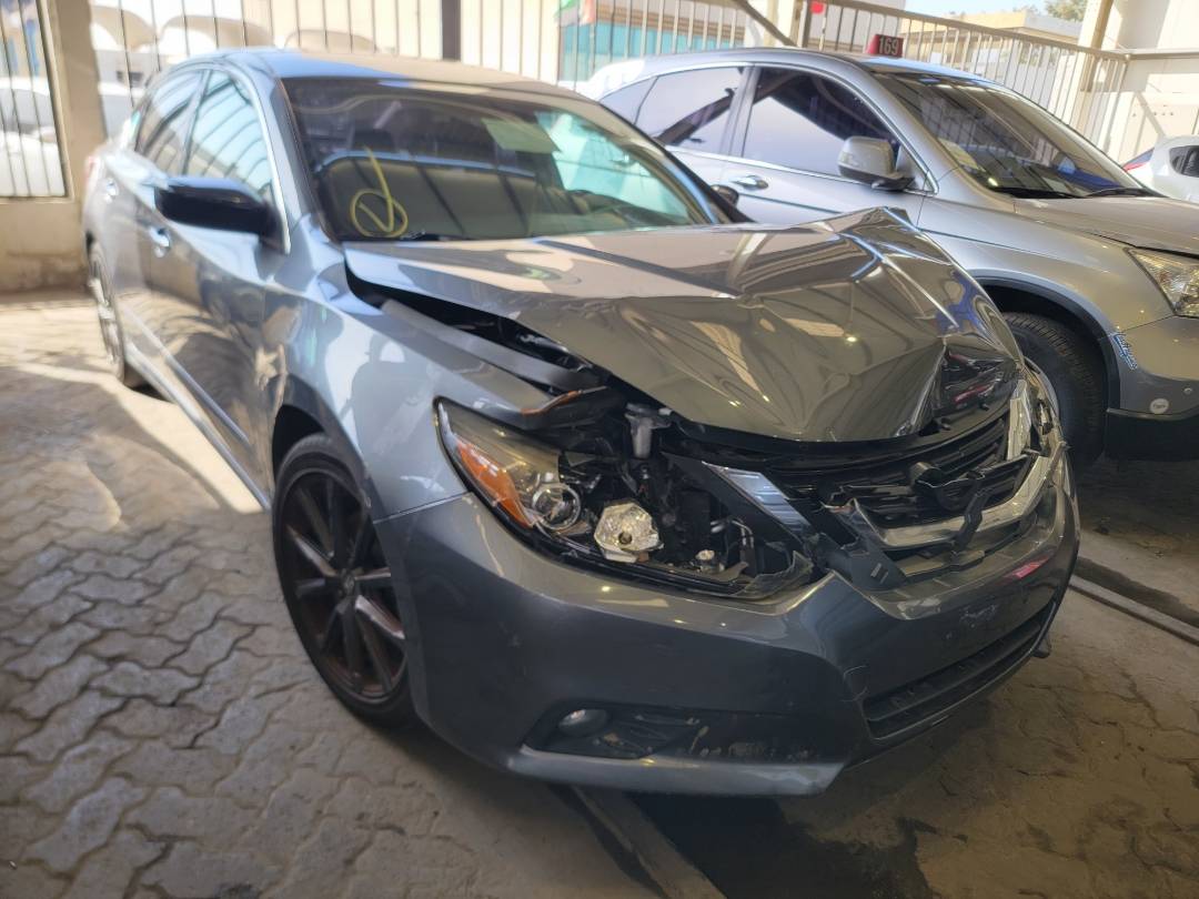 2017 NISSAN ALTIMA — 119115 Miles — Lot 2HC222144 — Main - Marhaba Auctions Used Cars - Image 4