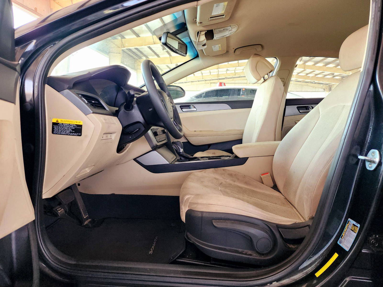 2017 HYUNDAI SONATA — 132801 Miles — Lot 227873 — Souq - Marhaba Auctions Used Cars - Image 8