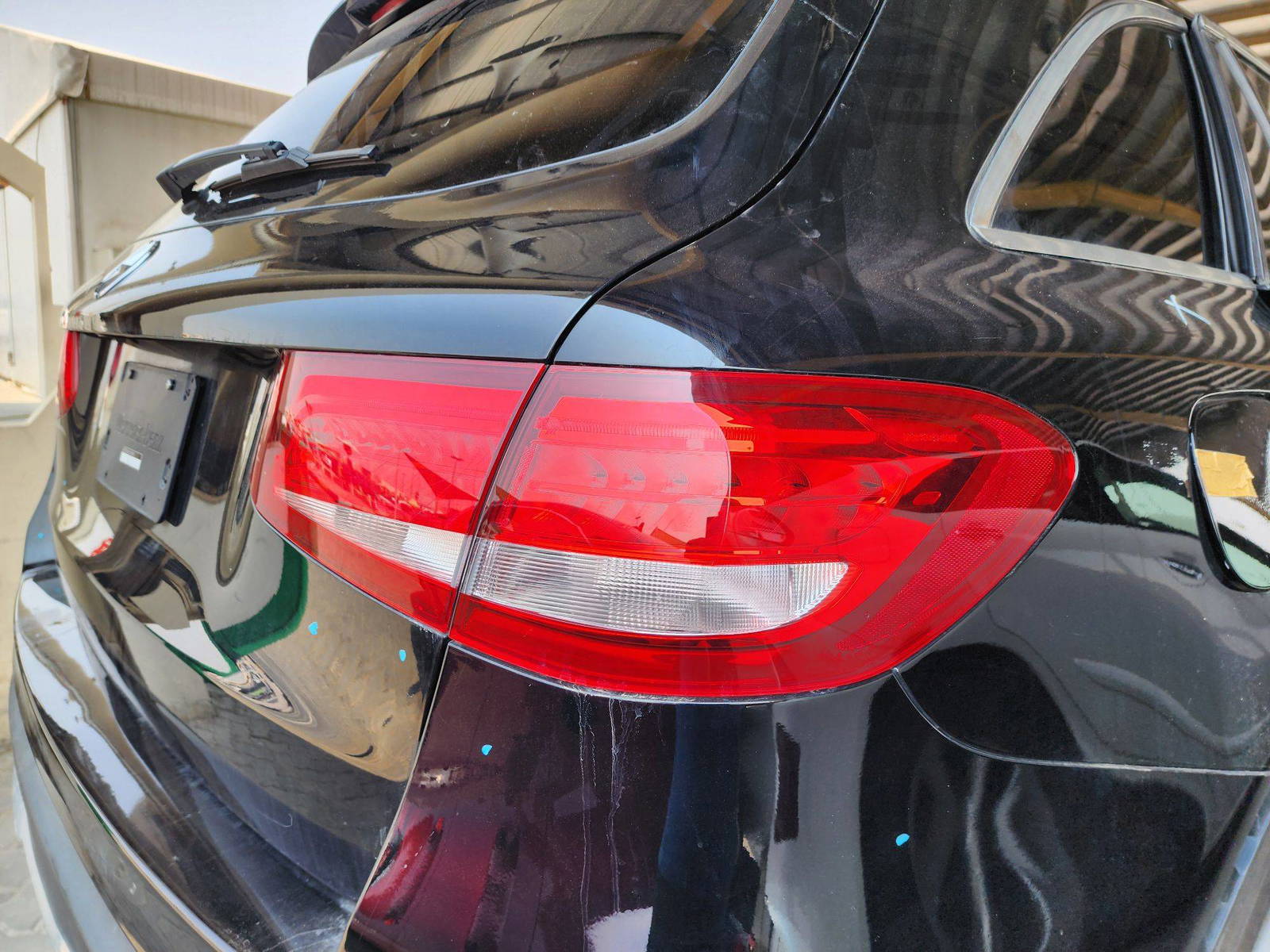 2018 MERCEDES BENZ GLC-300 — 64409 Miles — Lot 28950 — Main - Marhaba Auctions Used Cars - Image 12