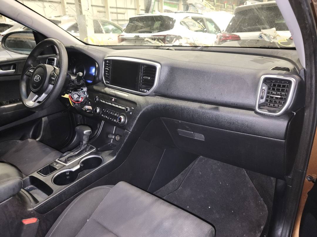 2020 KIA SPORTAGE — 64690 Miles — Lot 7757560 - Marhaba Auctions Used Cars - Image 6