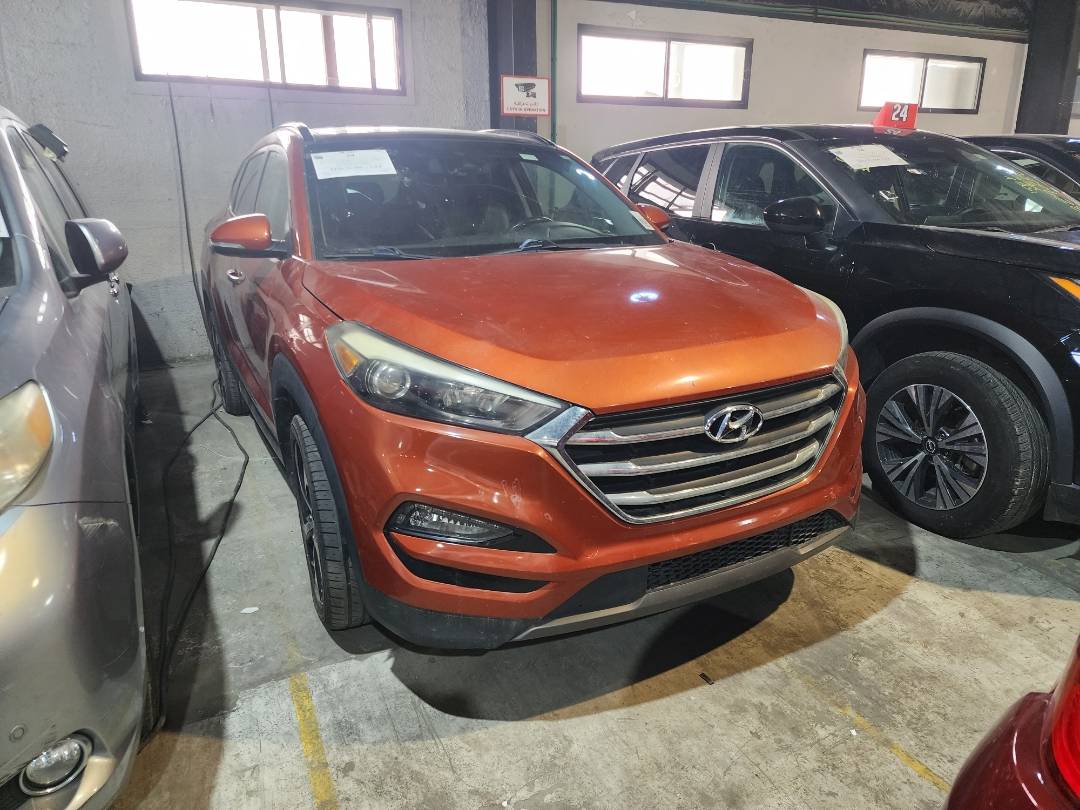 HYUNDAI TUCSON