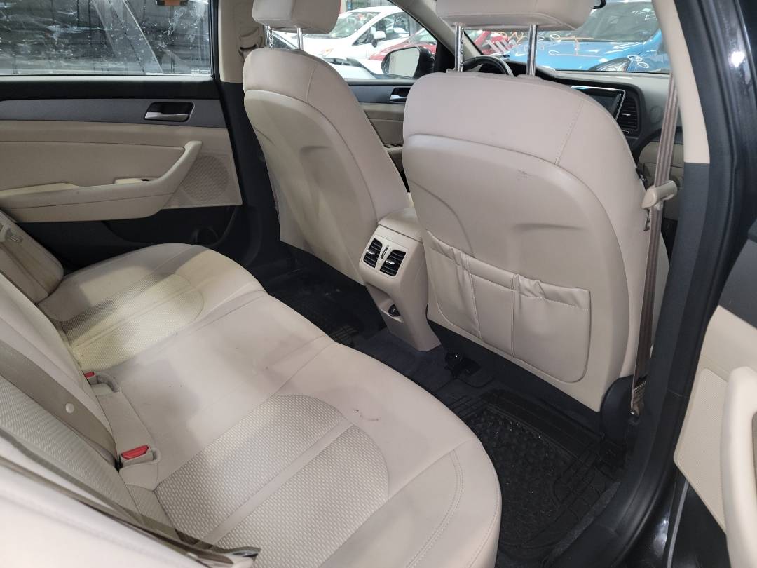2019 HYUNDAI SONATA — 96093 Miles — Lot 37922630 - Marhaba Auctions Used Cars - Image 4