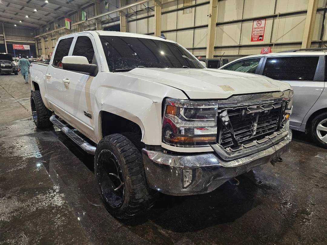 2018 CHEVROLET SILVERADO — 167954 Miles — Lot JG166403 — Main - Marhaba Auctions Used Cars - Image 5