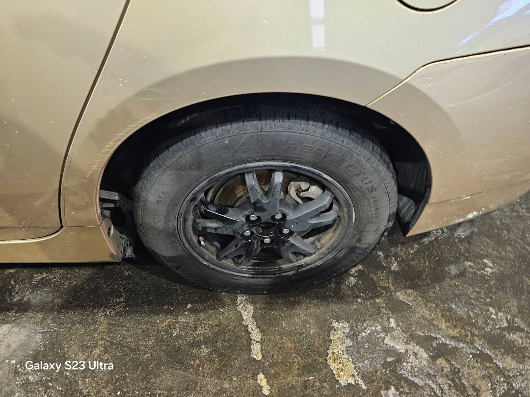 TOYOTA PRIUS 2010 - Marhaba Auction Used Cars - Image 7