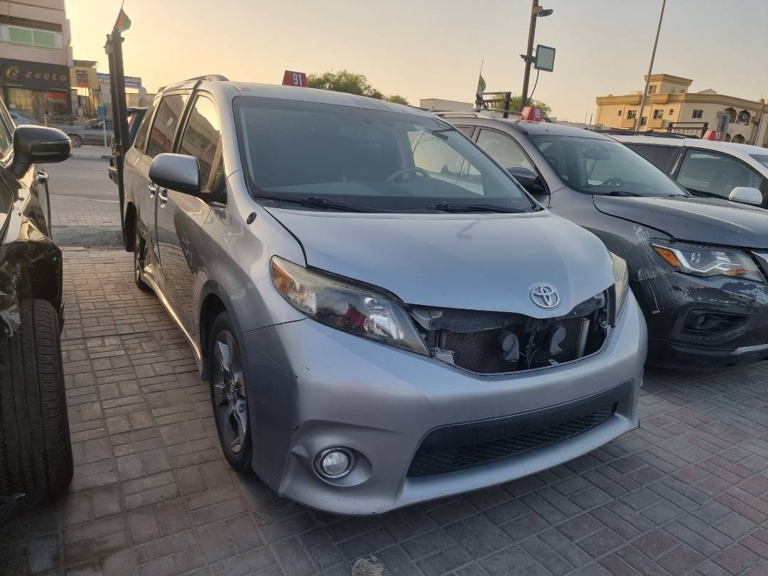 2014 TOYOTA SIENNA — 217797 Miles — Lot 463206 — Souq - Marhaba Auctions Used Cars - Image 12