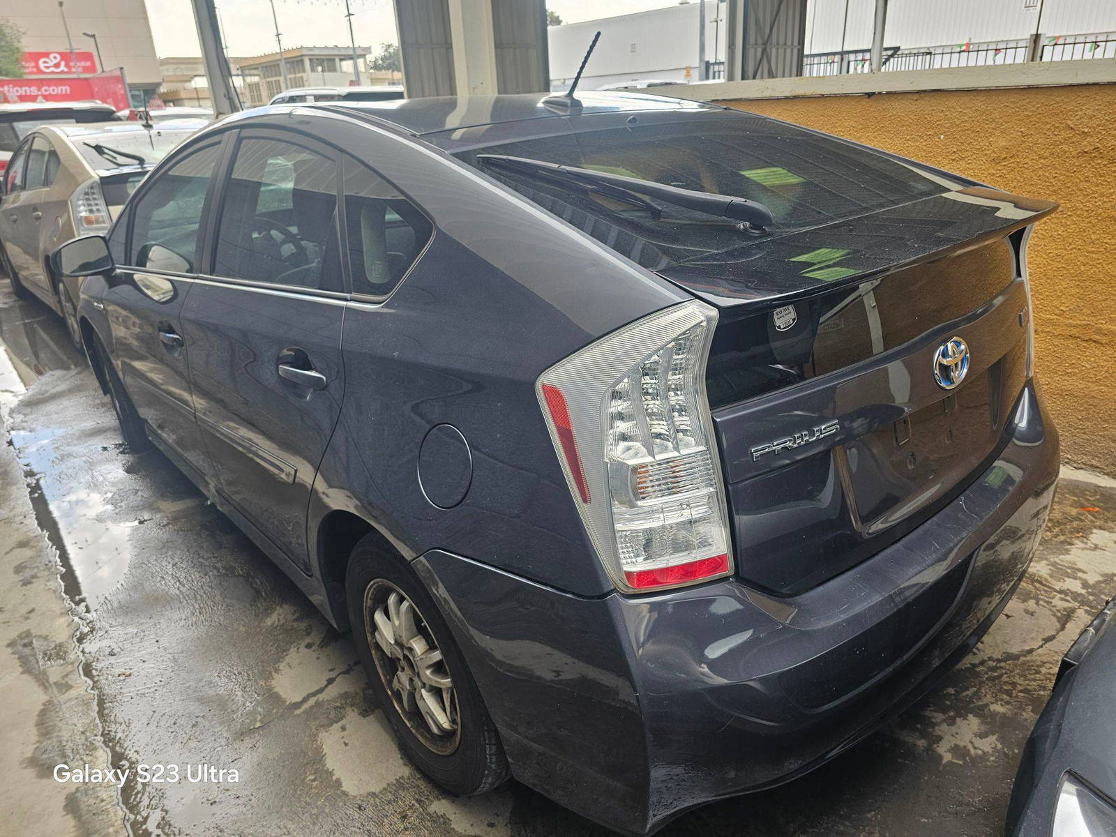 2011 TOYOTA PRIUS — 158316 Miles — Lot B0312104 — Main - Marhaba Auctions Used Cars - Image 6
