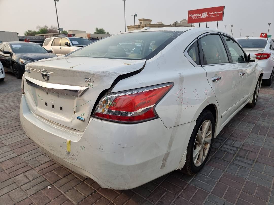 2014 NISSAN ALTIMA — 140262 Miles — Lot C275015 — Main - Marhaba Auctions Used Cars - Image 11