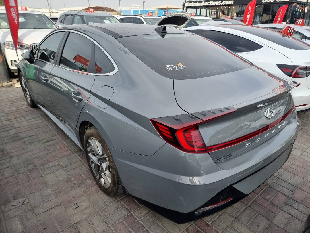 2020 HYUNDAI SONATA — 90689 Miles — Lot H043974 — Ind. 12 - Marhaba Auctions Used Cars - Image 5