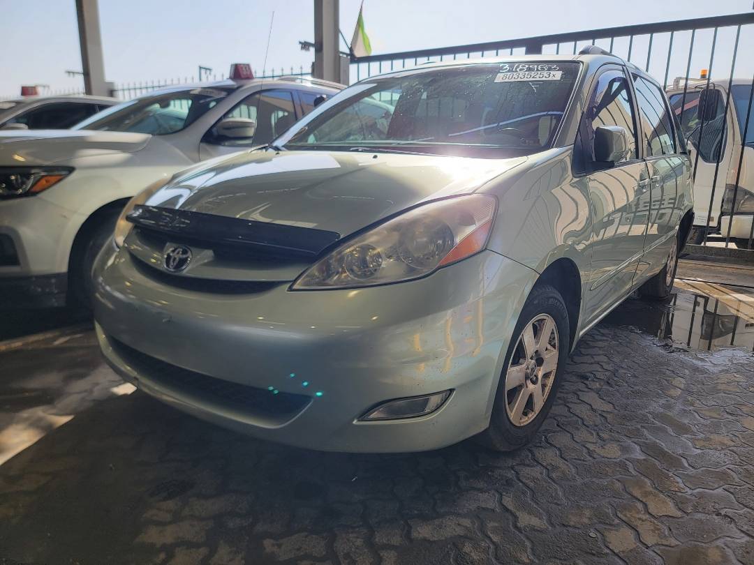 2010 TOYOTA SIENNA — 170910 Miles — Lot 80335253 - Marhaba Auctions Used Cars - Image 9
