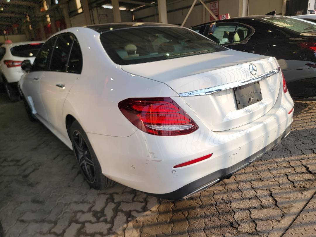 MERCEDES BENZ E-300 2018 - Marhaba Auction Used Cars - Image 3