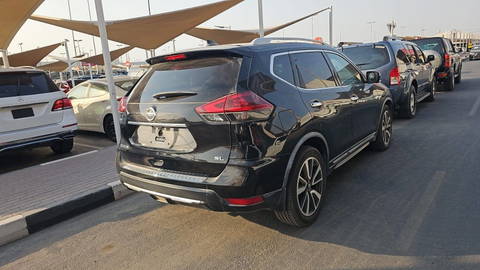 NISSAN ROGUE
