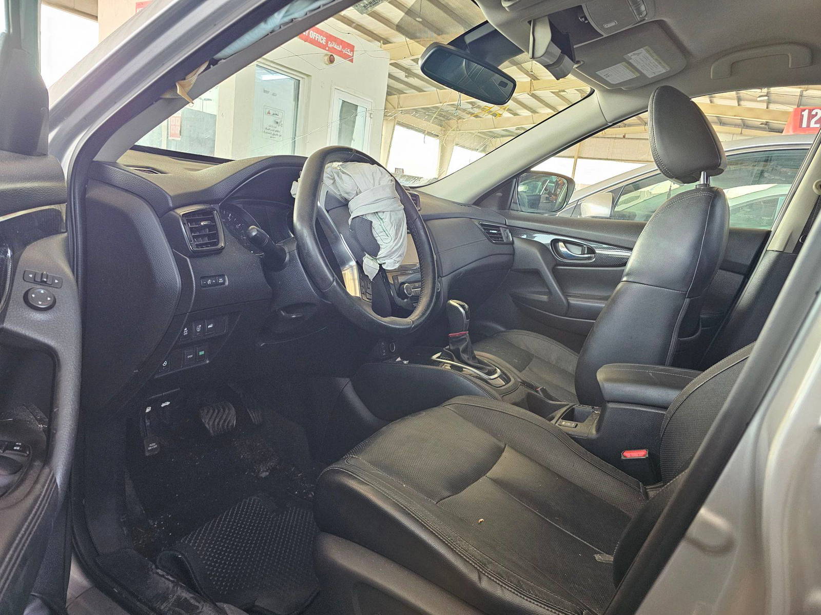 NISSAN ROGUE 2017 - Marhaba Auction Used Cars - Image 7