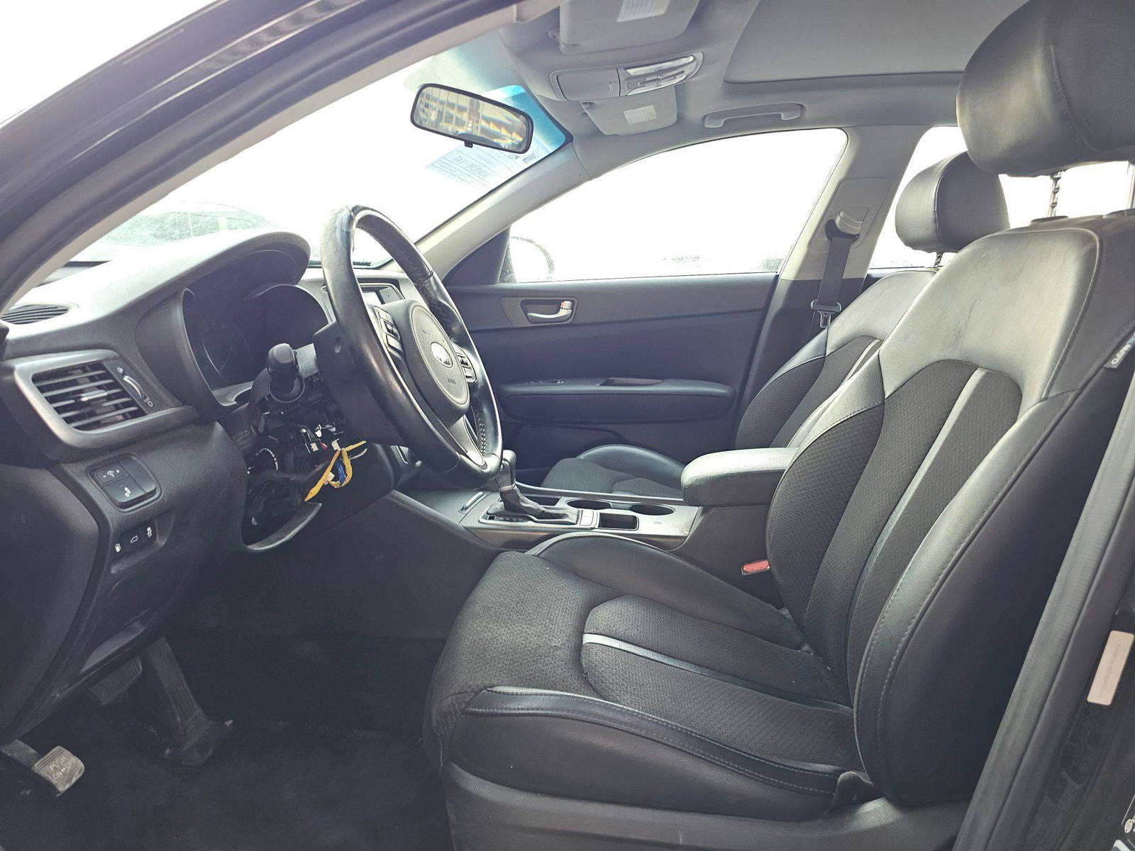 2018 KIA OPTIMA — 60814 Miles — Lot JG243191 — Souq - Marhaba Auctions Used Cars - Image 9