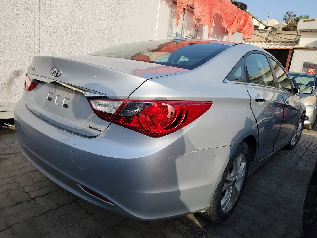 2011 HYUNDAI SONATA — 21652 Miles — Lot 79470643 — Ind. 12 - Marhaba Auctions Used Cars - Image 3