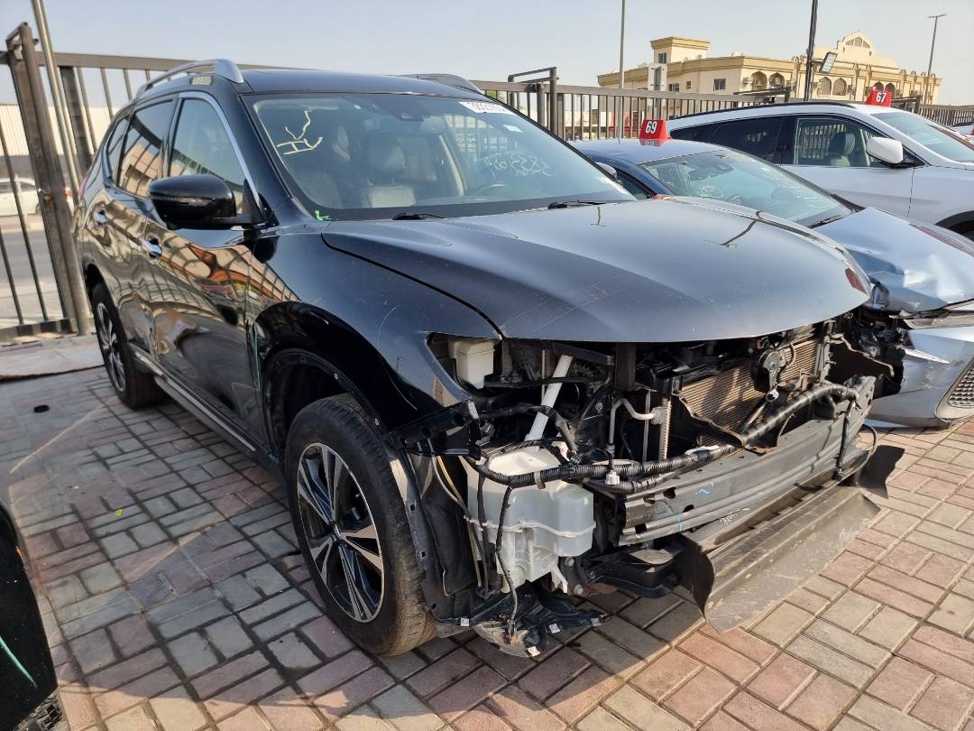 2018 NISSAN ROGUE — 137363 Miles — Lot 2154877 — Ind. 12 - Marhaba Auctions Used Cars - Image 4