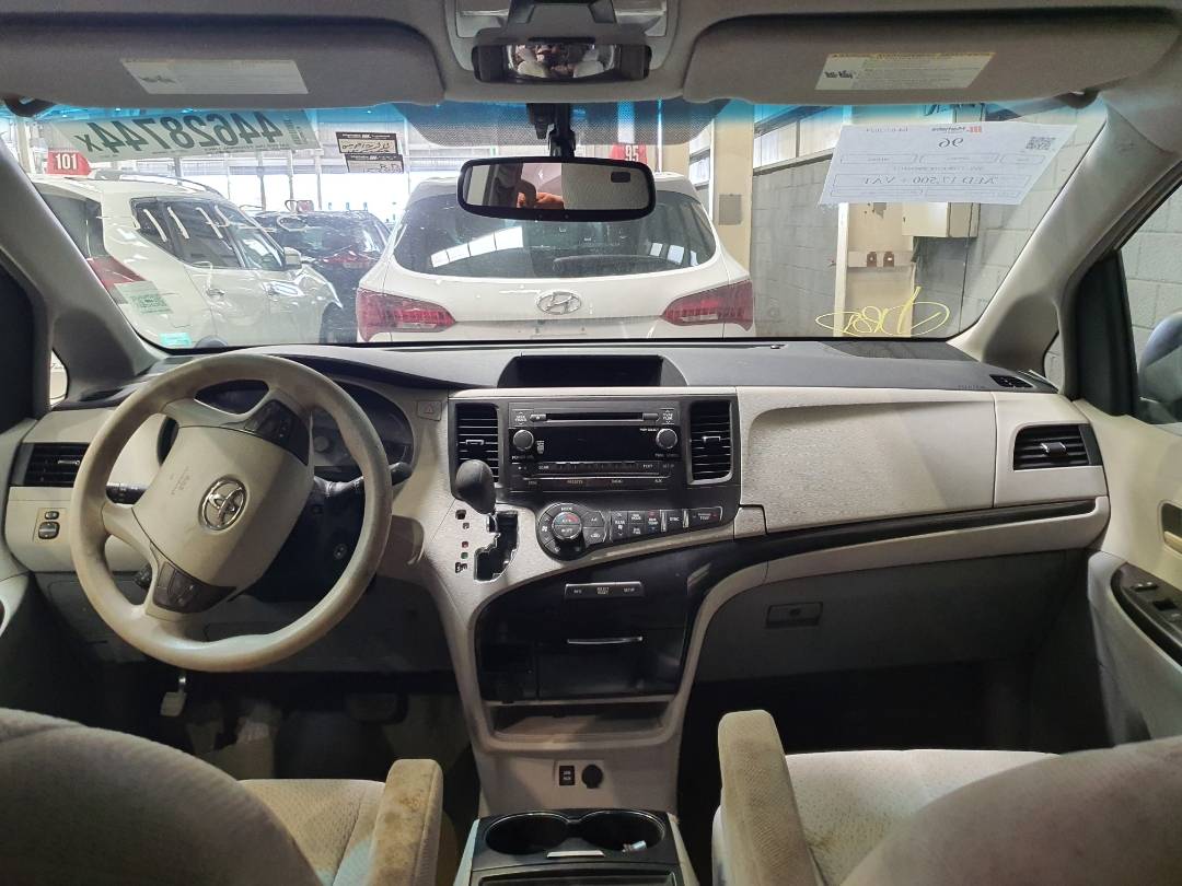 2013 TOYOTA SIENNA — 153829 Miles — Lot 44628744 — Souq - Marhaba Auctions Used Cars - Image 7