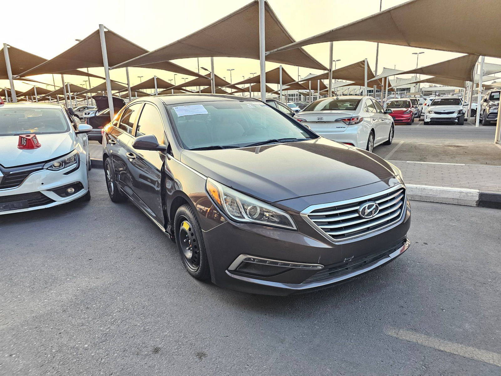 2015 HYUNDAI SONATA — 163382 Miles — Lot H191652 — Souq - Marhaba Auctions Used Cars - Image 3