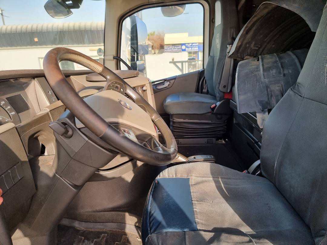 2014 VOLVO FH-Series — 726271 KM — Lot 692943 — Main - Marhaba Auctions Used Cars - Image 7