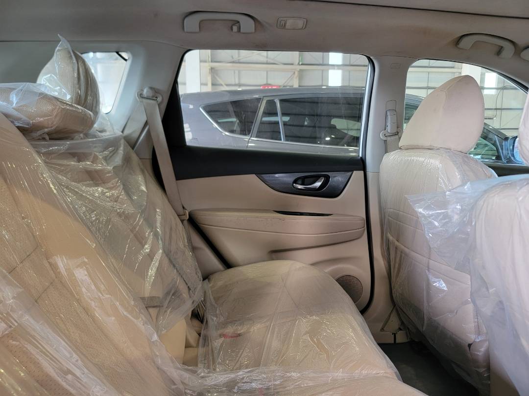 2016 NISSAN ROGUE — 84945 Miles — Lot C924715 — Main - Marhaba Auctions Used Cars - Image 5